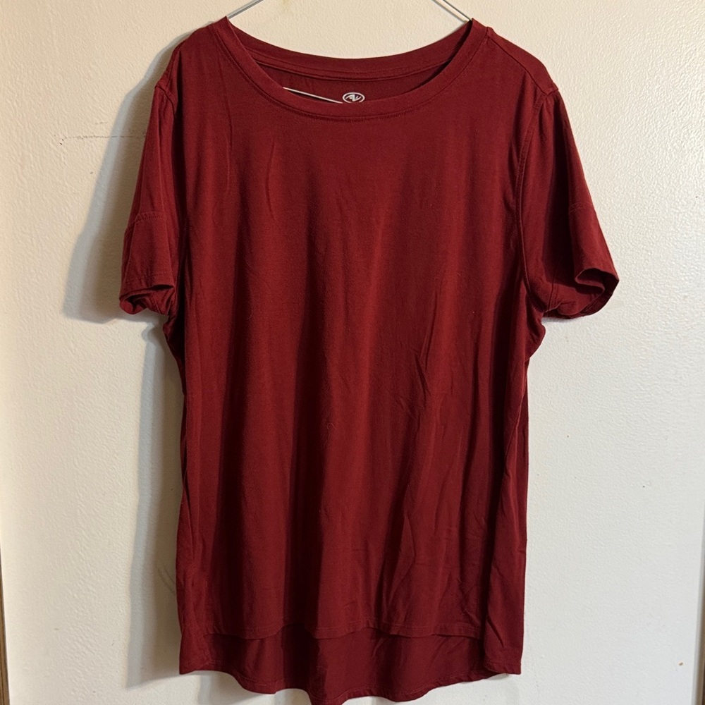 Athletic Works Burgundy Short Sleeve Tee
